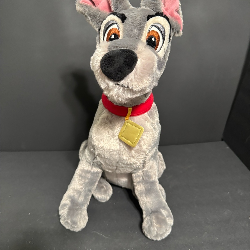 Disney plush toy of Tramp from Lady and the Tramp.